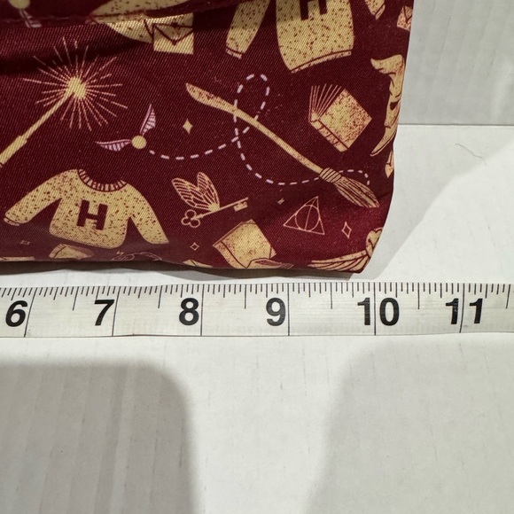 Harry Potter Hogwarts JuJuBe Clutch/Pouch Rare - Picture 3 of 10